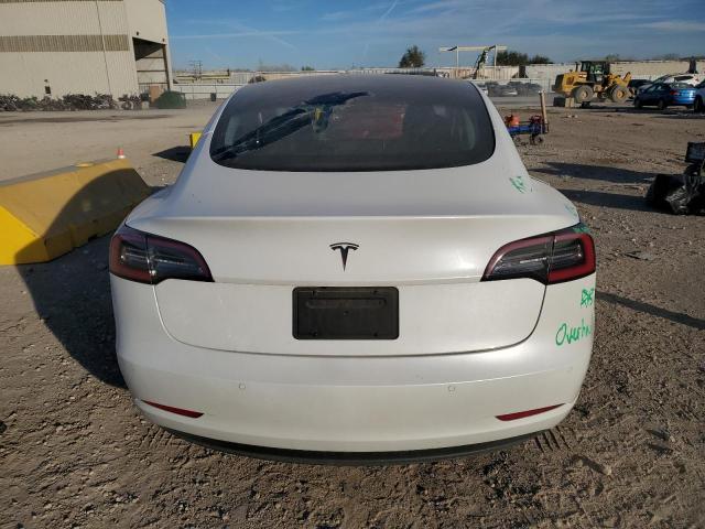  TESLA MODEL 3 2021 Білий