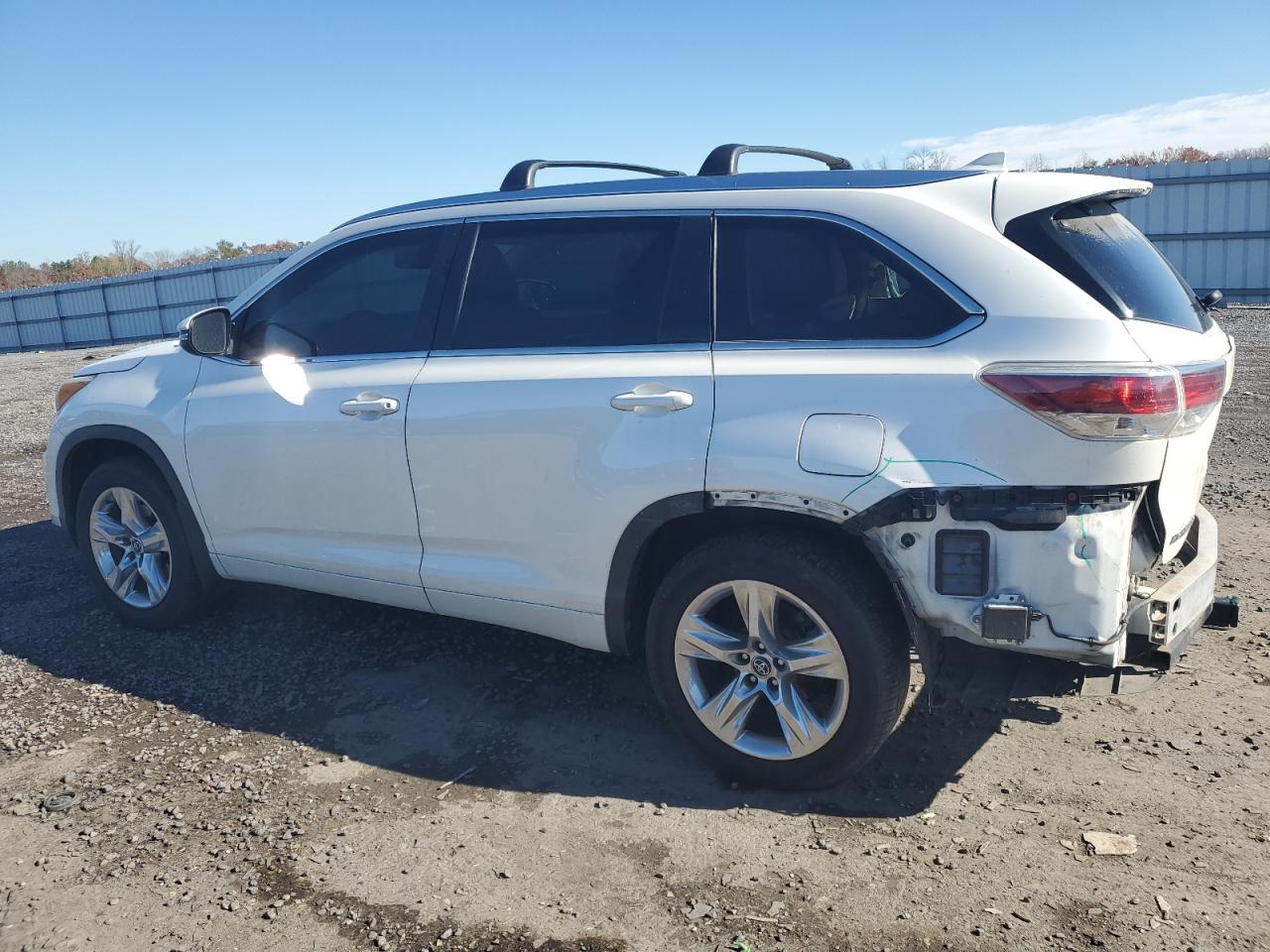 VIN 5TDDKRFH3GS238753 2016 TOYOTA HIGHLANDER no.2