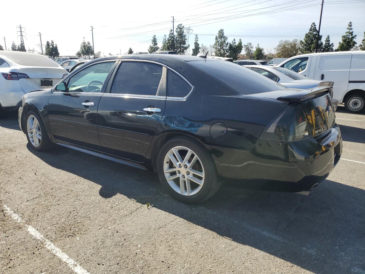 2015 Chevrolet Impala - Image 2