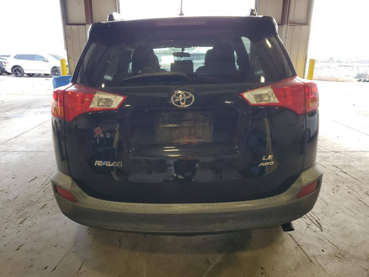 2015 Toyota Rav4 Le VIN: 2T3BFREV5FW319768 Lot: 80569184