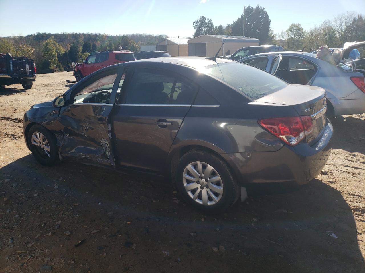 2011 Chevrolet Cruze - Image 2