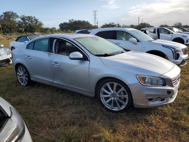  VOLVO S60 2018 Сріблястий