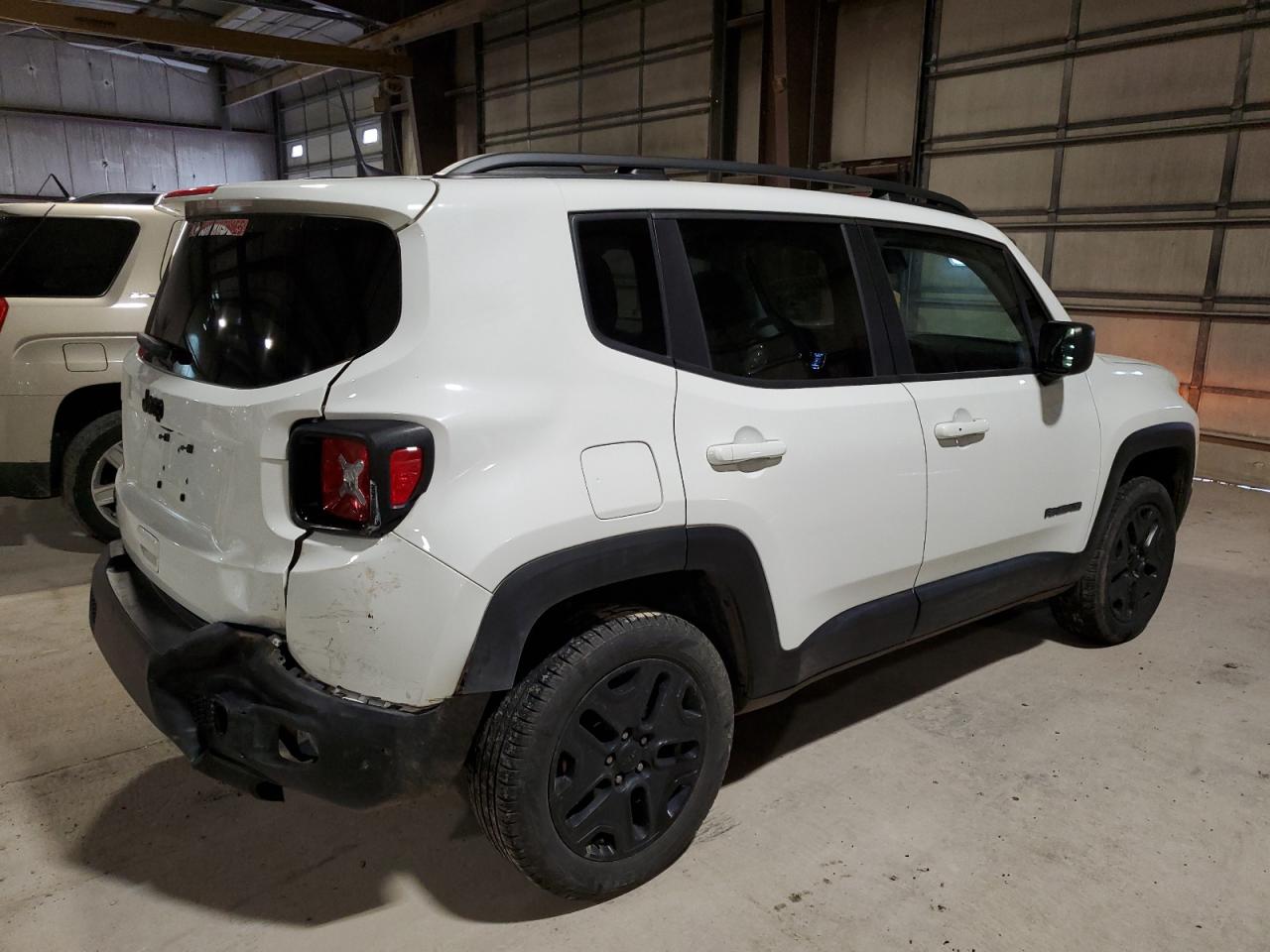 VIN ZACNJBAB9LPL43187 2020 JEEP RENEGADE no.3