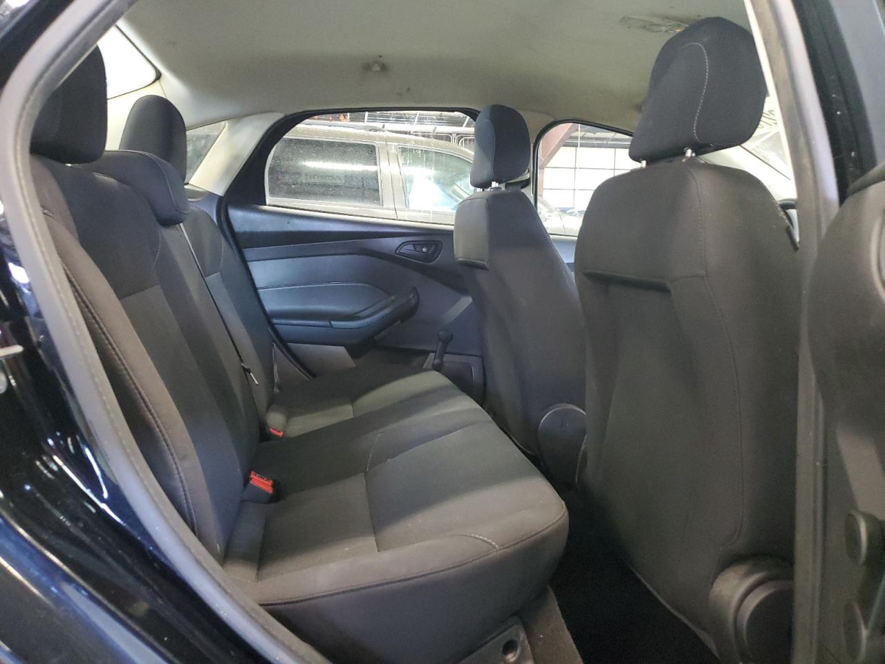 2017 Ford Focus - Image 10