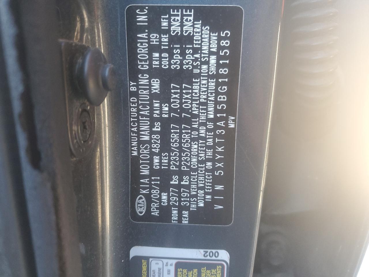2011 Kia Sorento - Image 13
