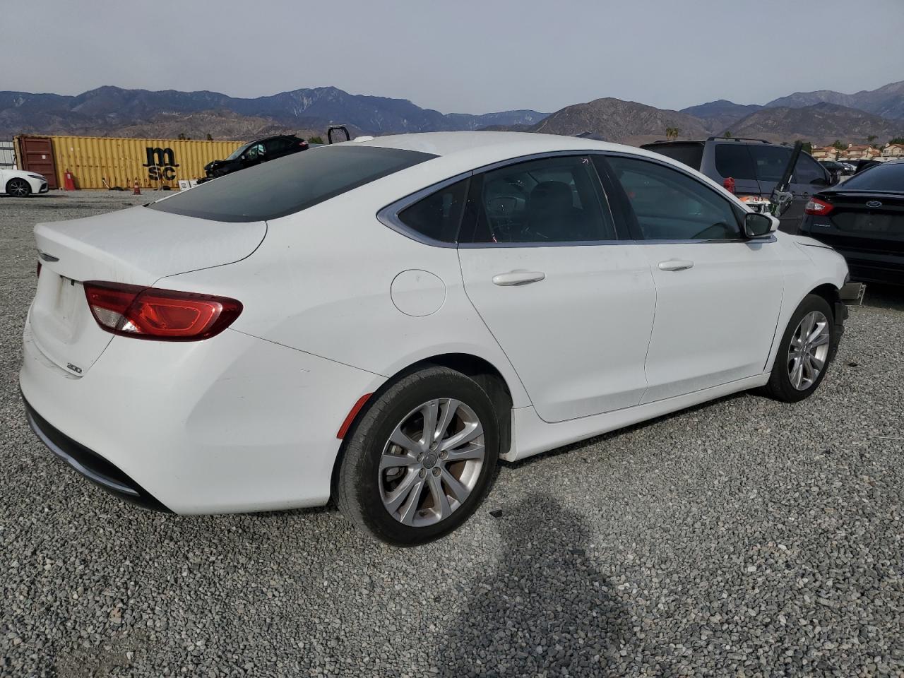2016 Chrysler 200 - Image 3