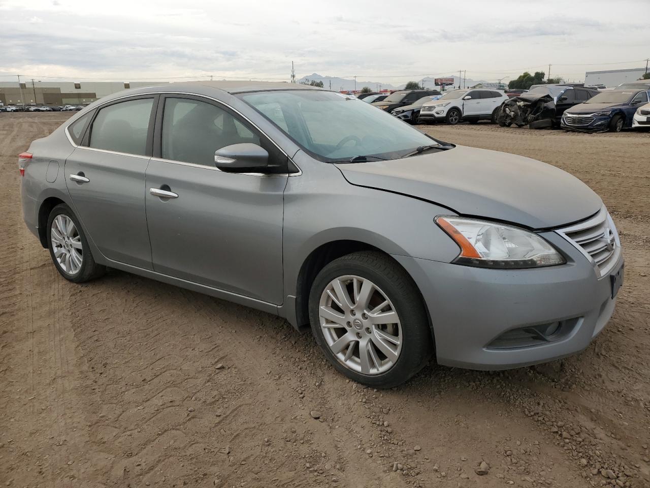 2013 Nissan Sentra - Image 4