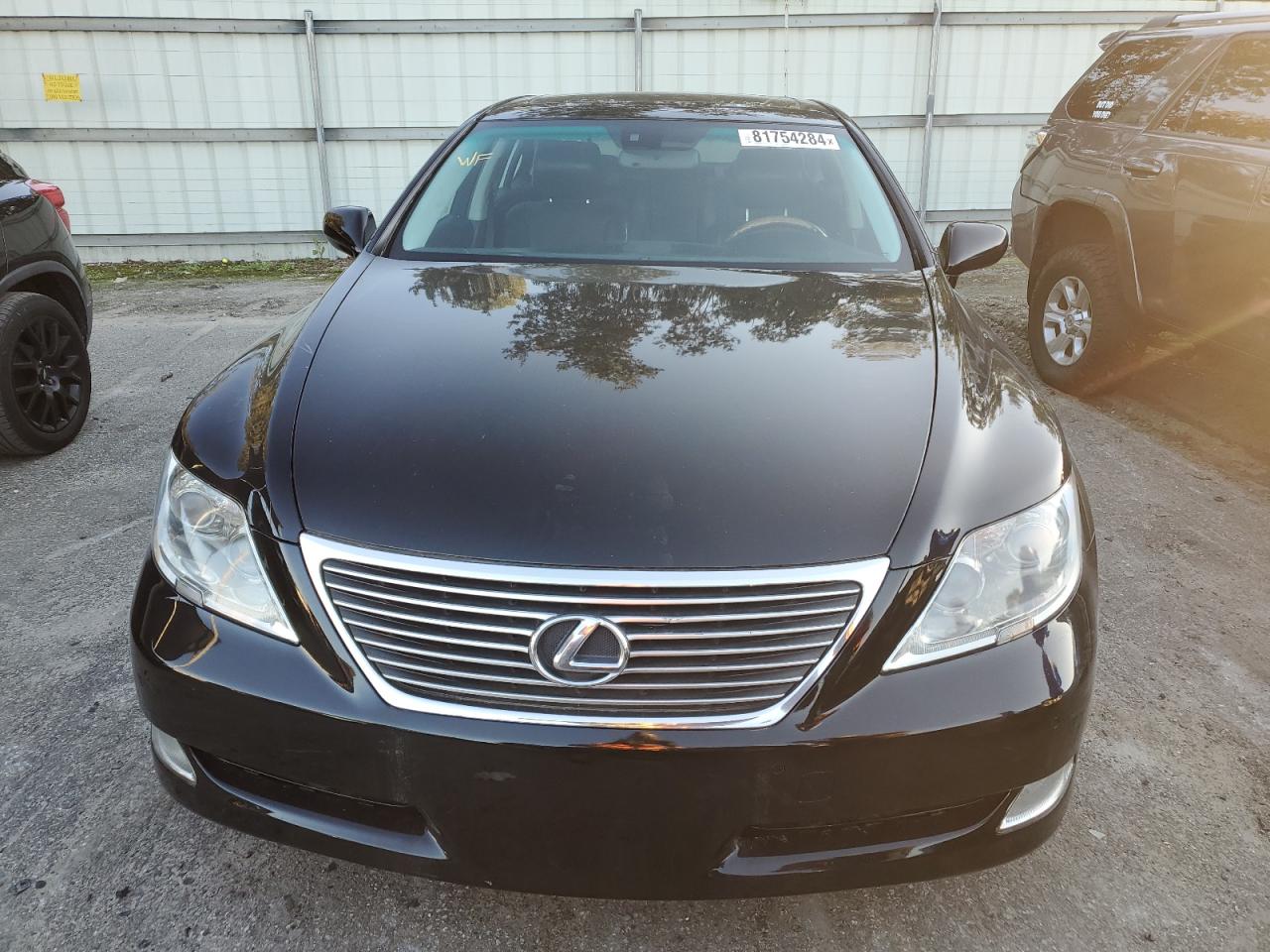 2008 Lexus LS - Image 5
