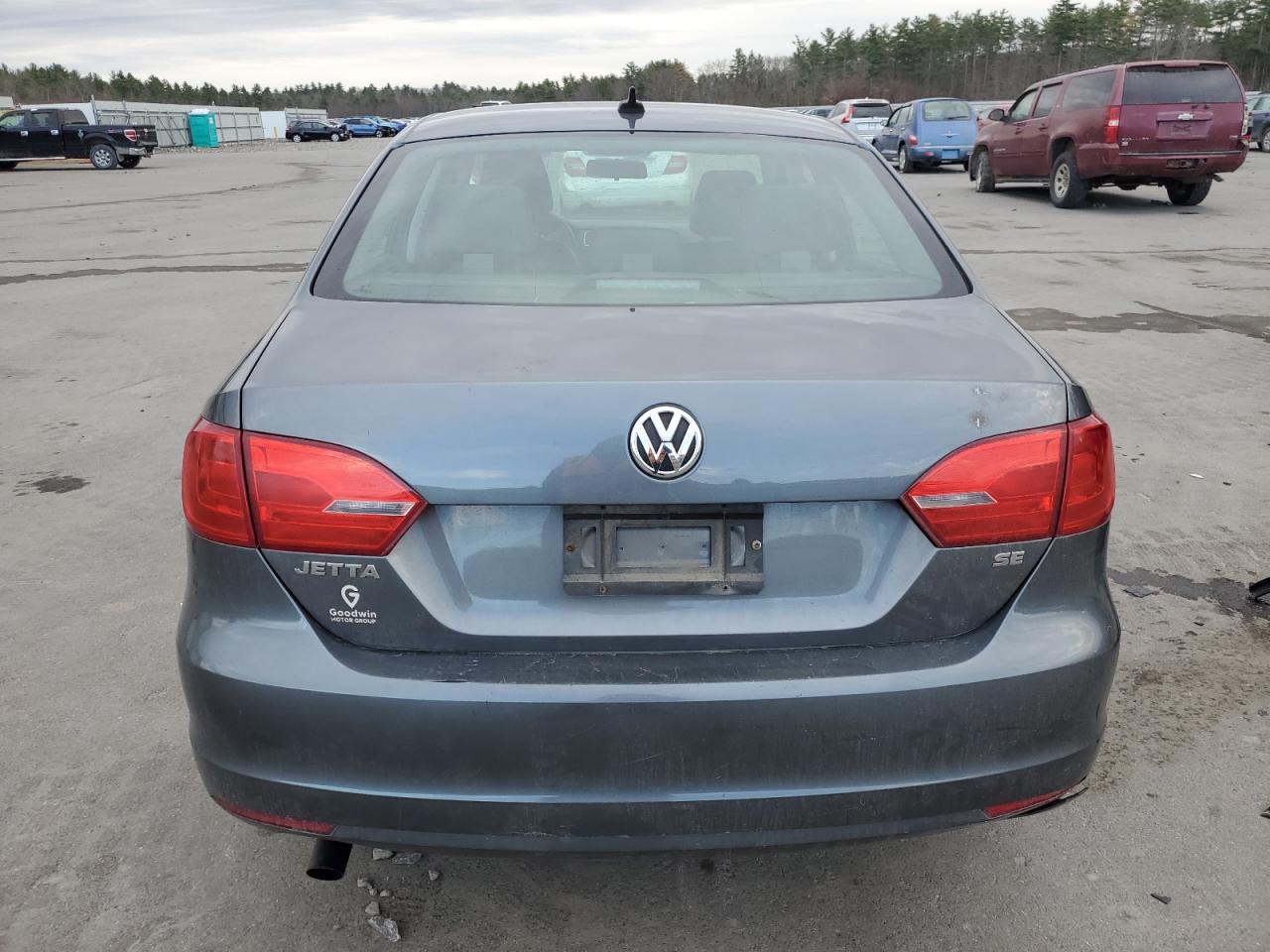 2014 Volkswagen Jetta - Image 6