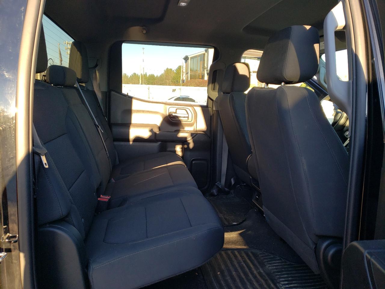 2021 Chevrolet Silverado - Image 10