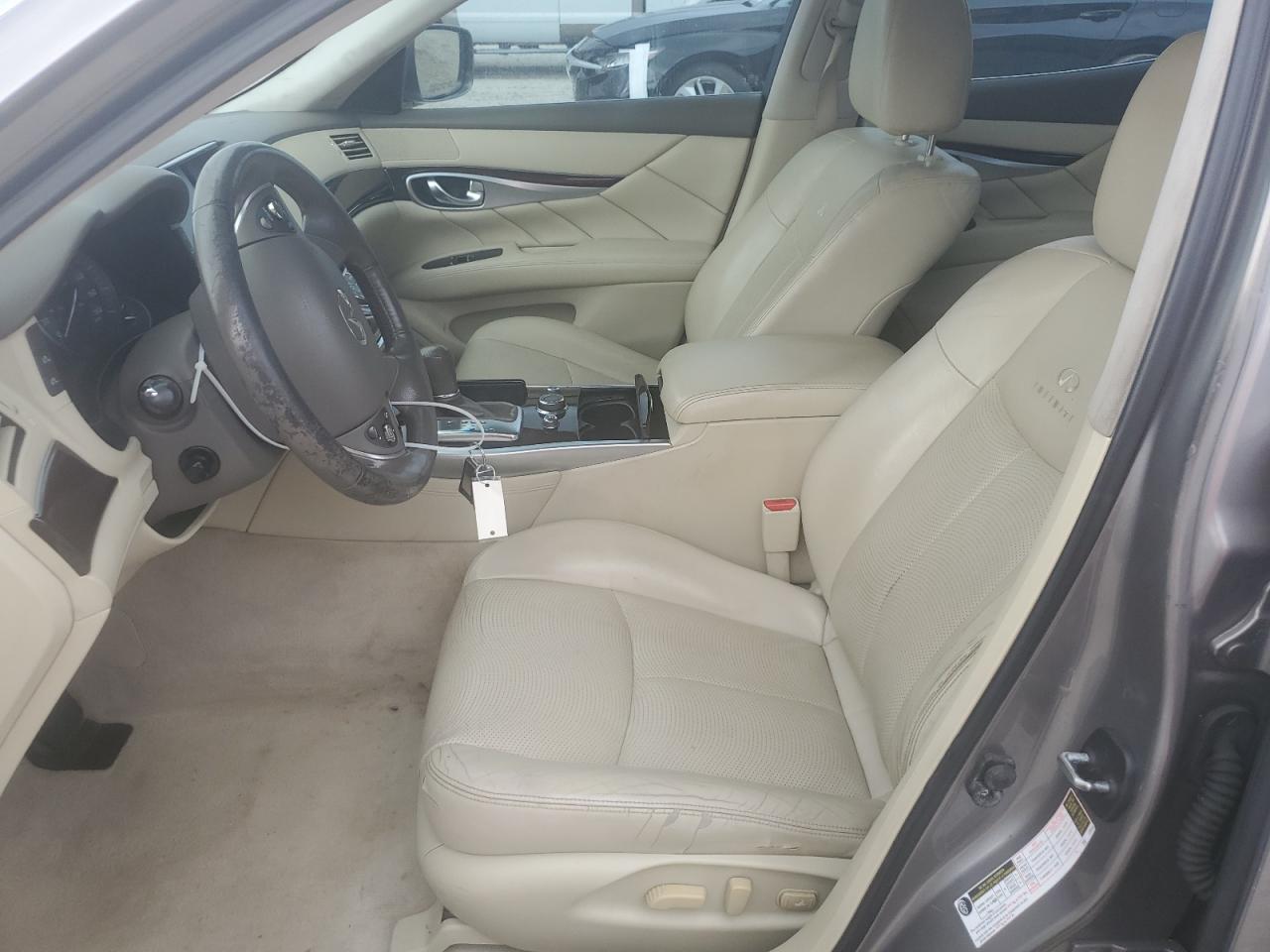 2013 Infiniti M - Image 7
