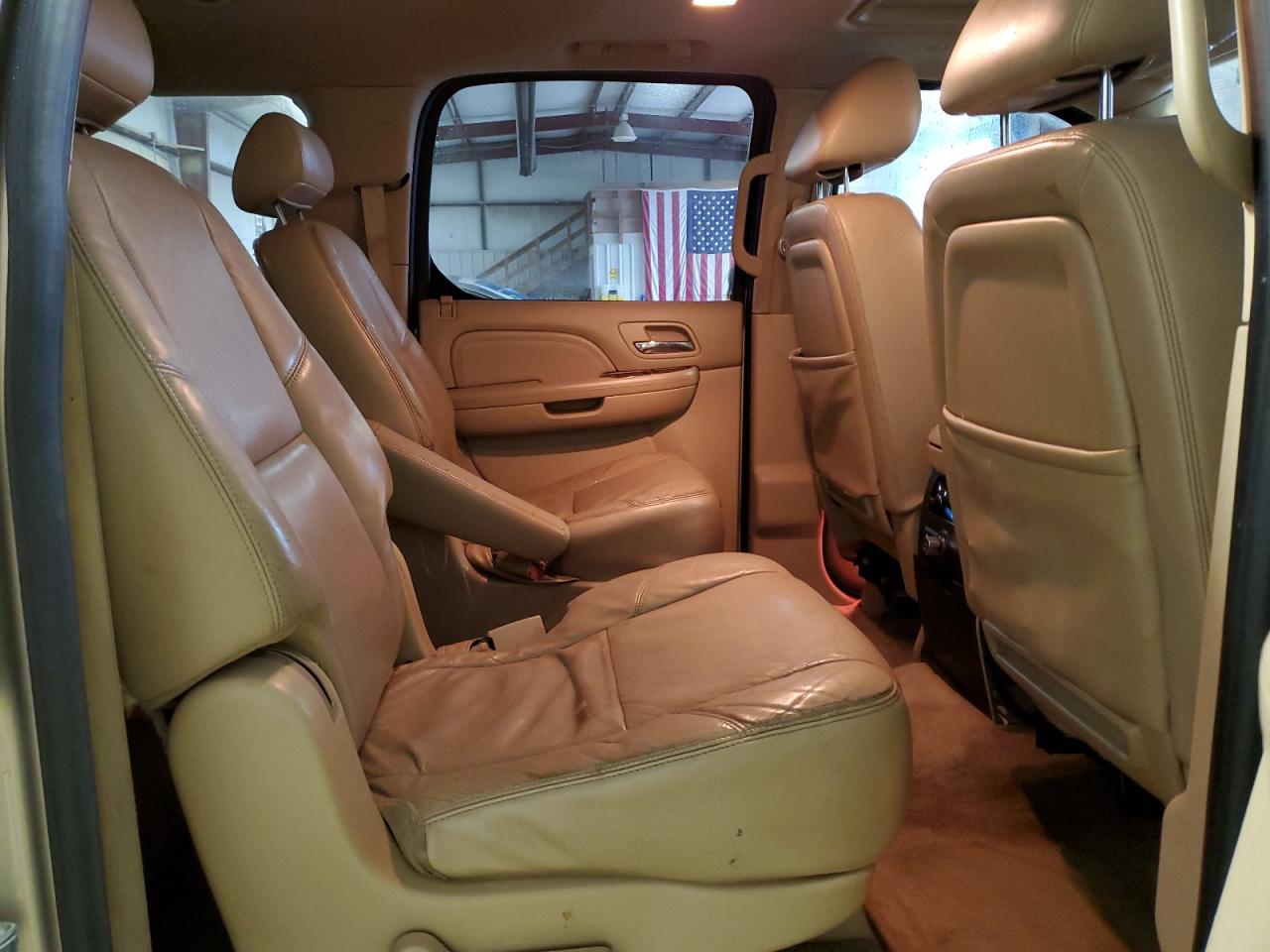 2010 Cadillac Escalade Esv Luxury VIN: 1GYUCHEF5AR159723 Lot: 80042094