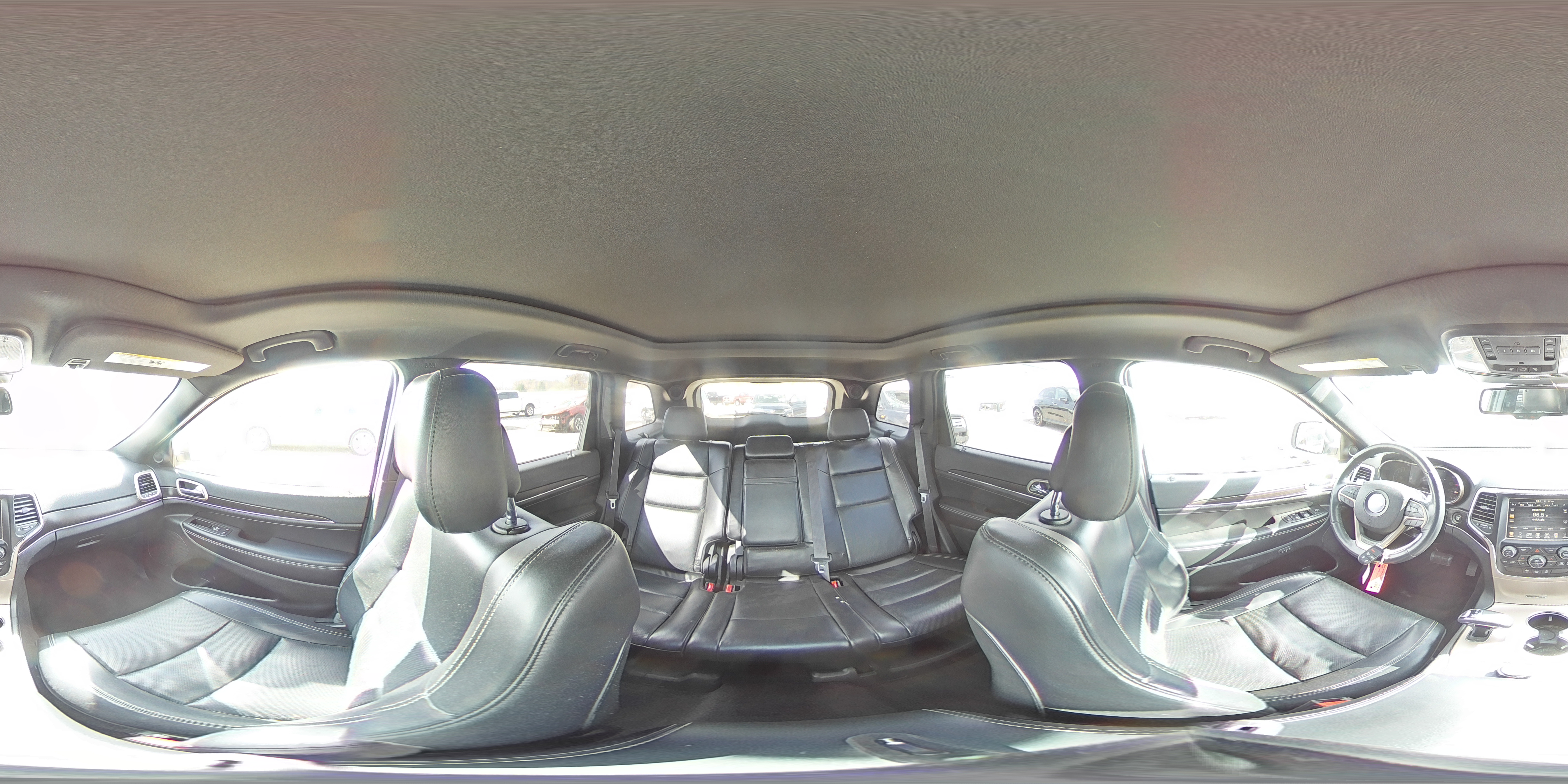 2015 Jeep Grand Cherokee - Image 15