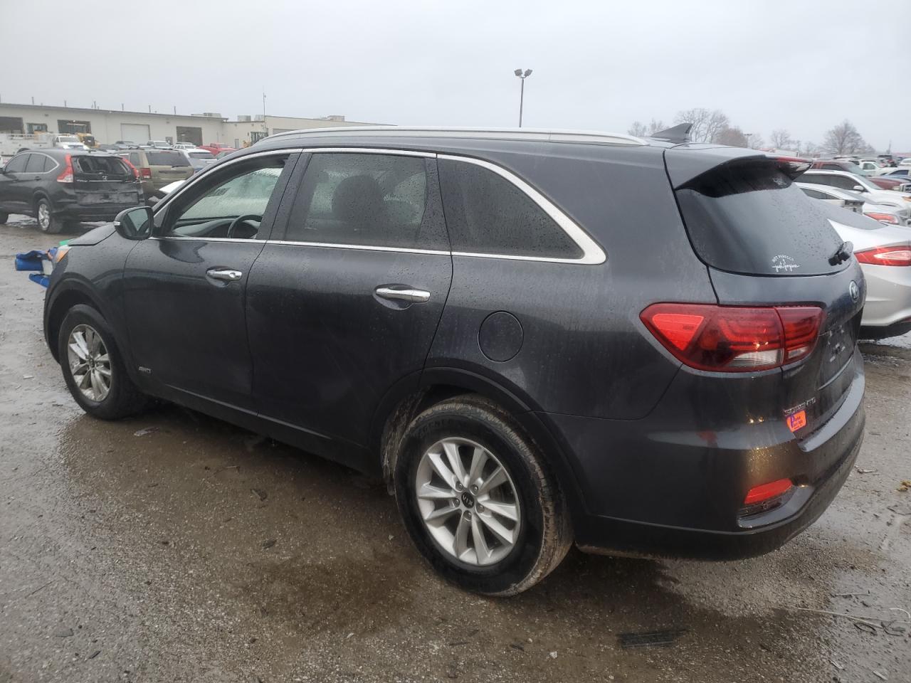 2019 Kia Sorento - Image 2