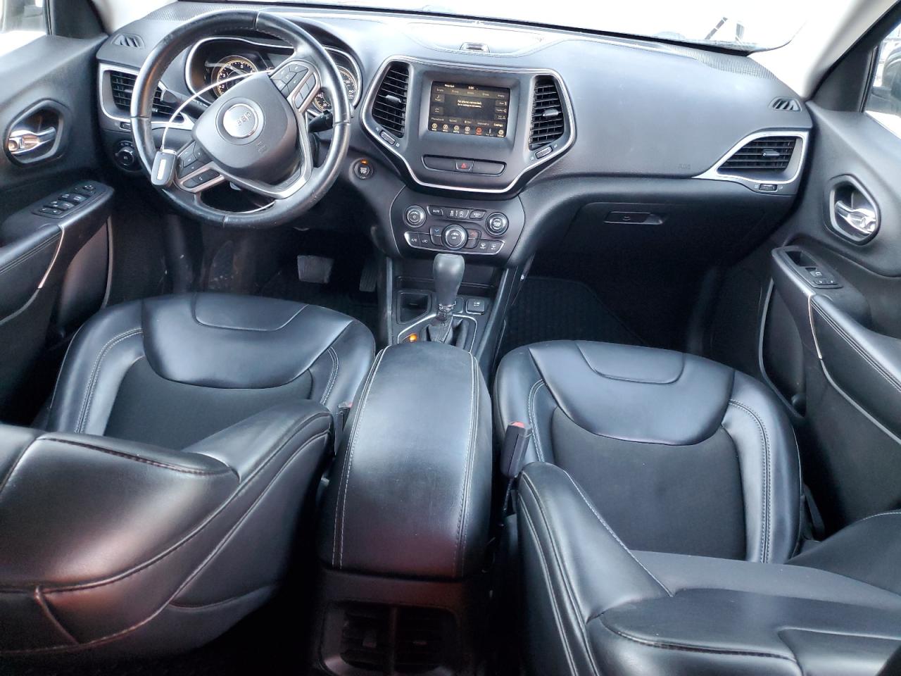 2019 Jeep Grand Cherokee - Image 8