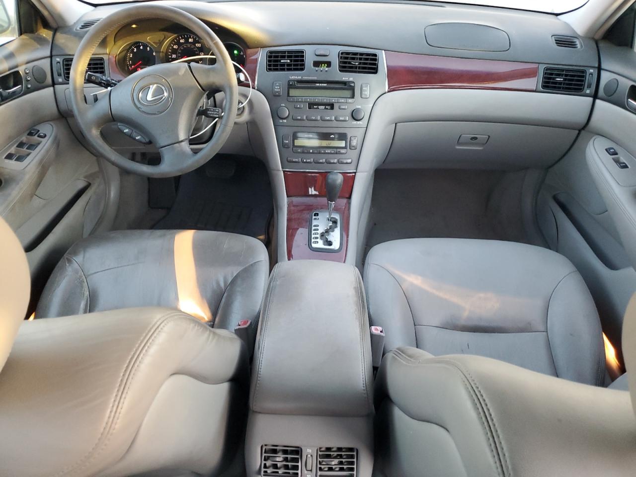 2002 Lexus Es 300 VIN: JTHBF30G420054649 Lot: 81167434