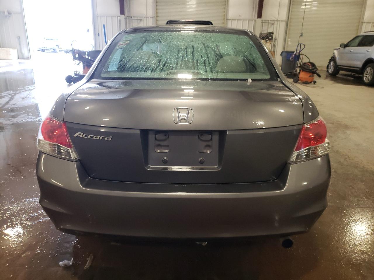 2009 Honda Accord Lx VIN: 1HGCP26309A055028 Lot: 81942684