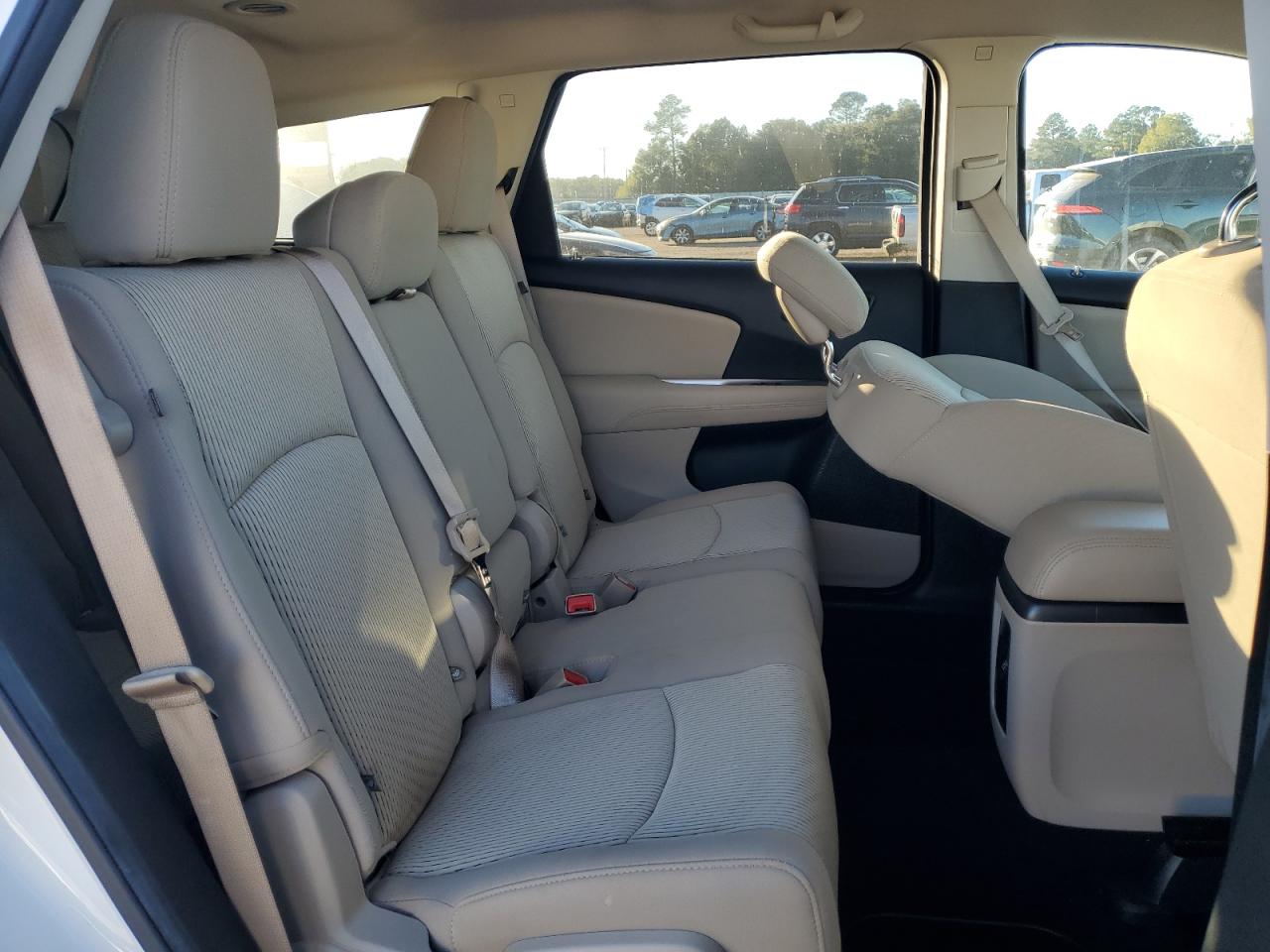 2019 Dodge Journey - Image 11
