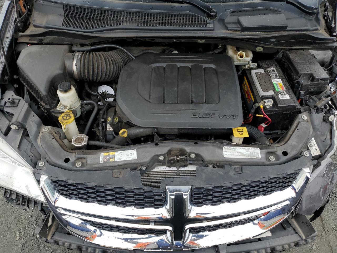 2020 Dodge Caravan - Image 12