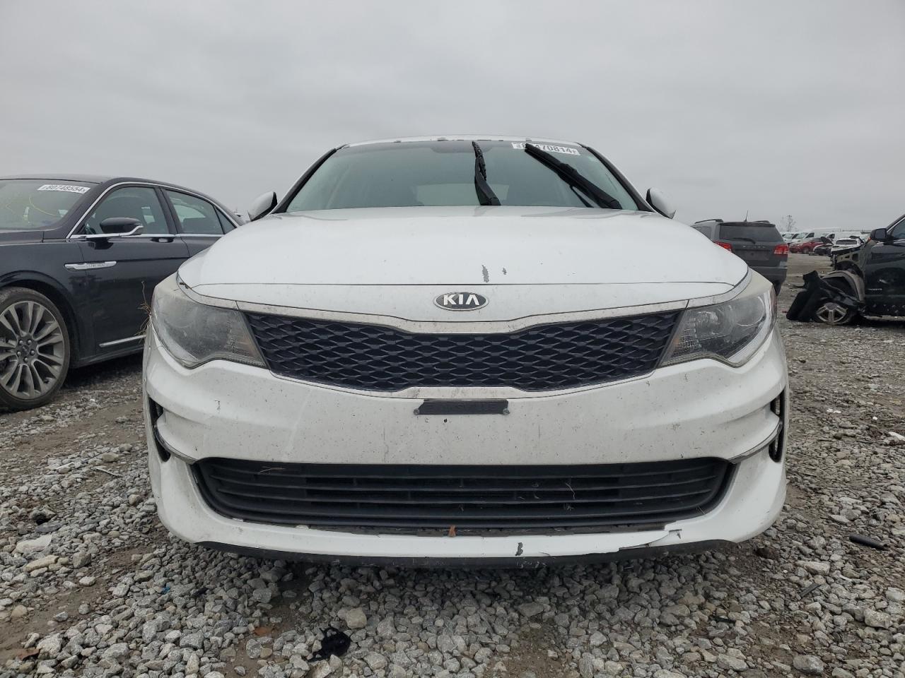 VIN 5XXGT4L38GG045229 2016 KIA OPTIMA no.5