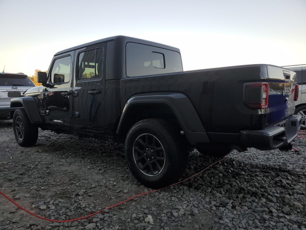 VIN 1C6HJTFGXLL107041 2020 JEEP GLADIATOR no.2