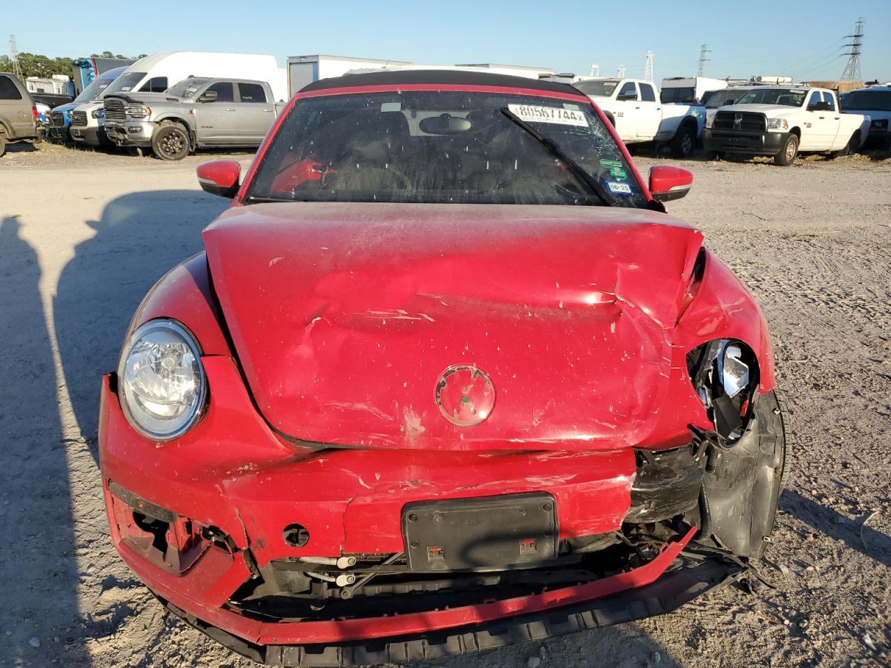2019 Volkswagen Beetle - Image 5