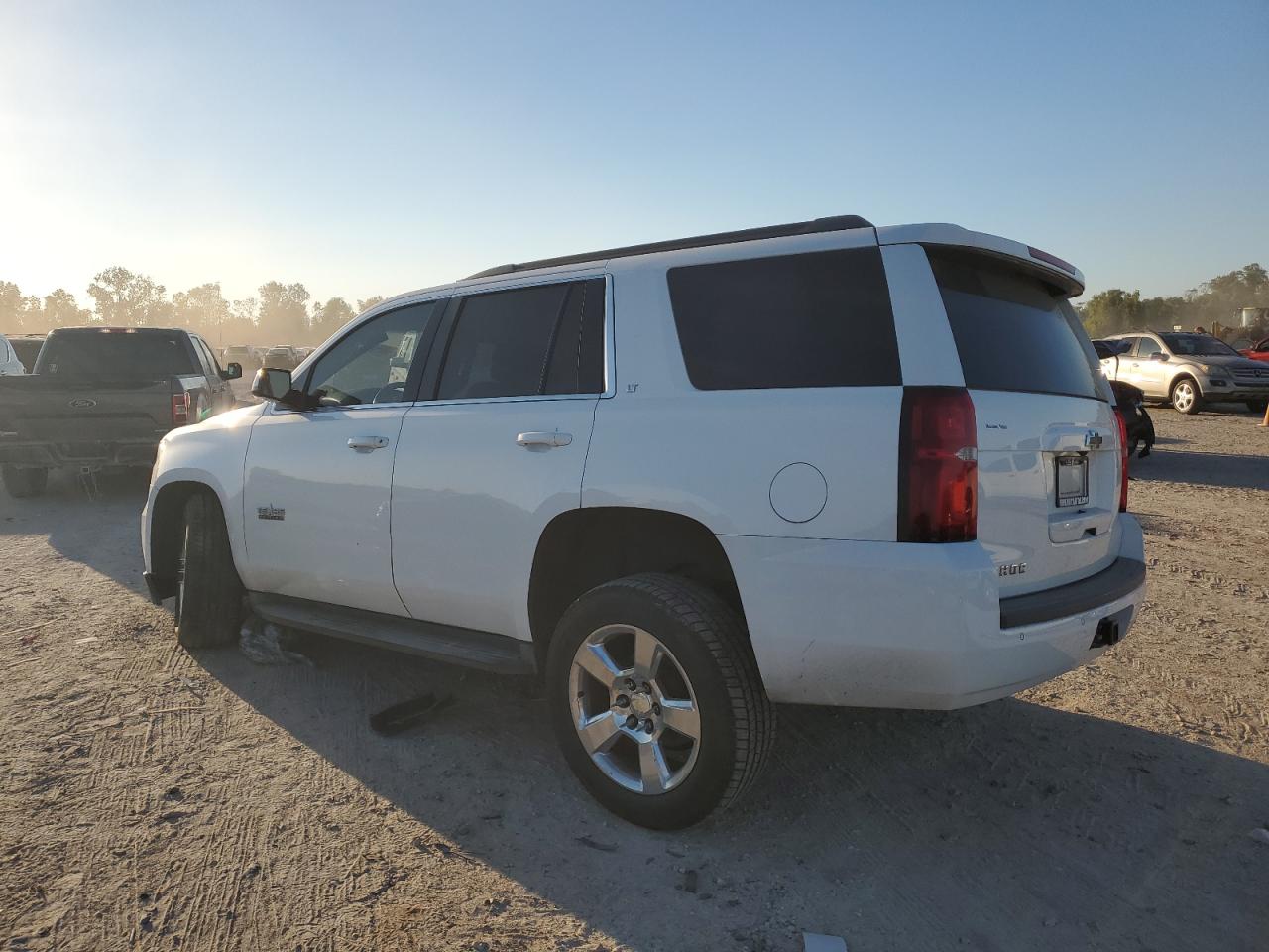 2015 Chevrolet Tahoe - Image 2