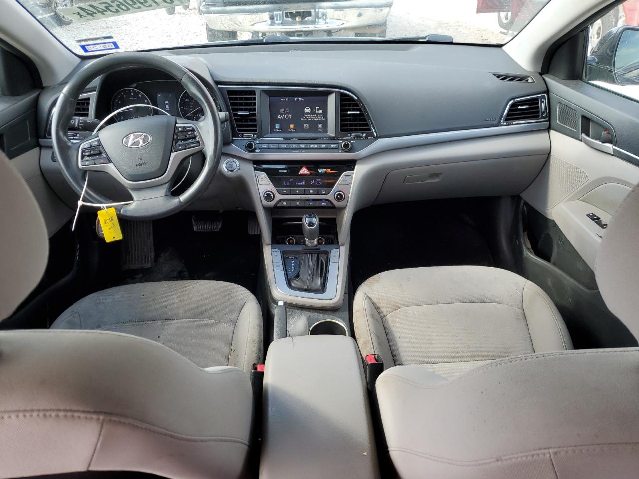 2018 Hyundai Elantra - Image 8