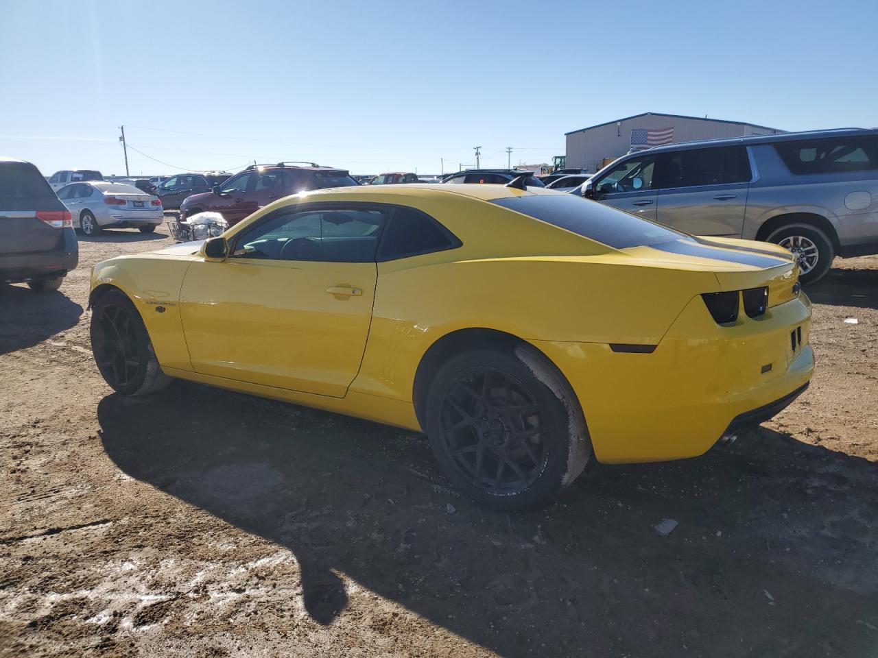 2011 Chevrolet Camaro - Image 2