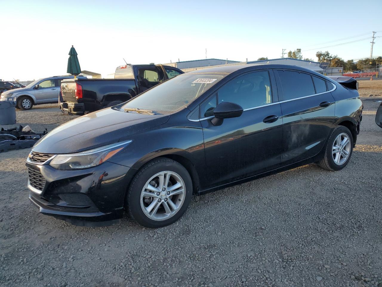 2017 Chevrolet Cruze - Image 1
