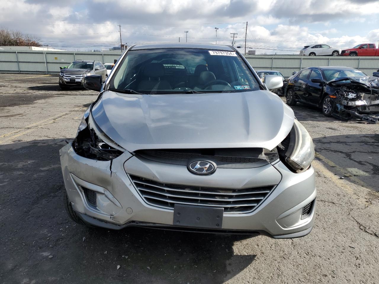 2015 Hyundai Tucson - Image 5