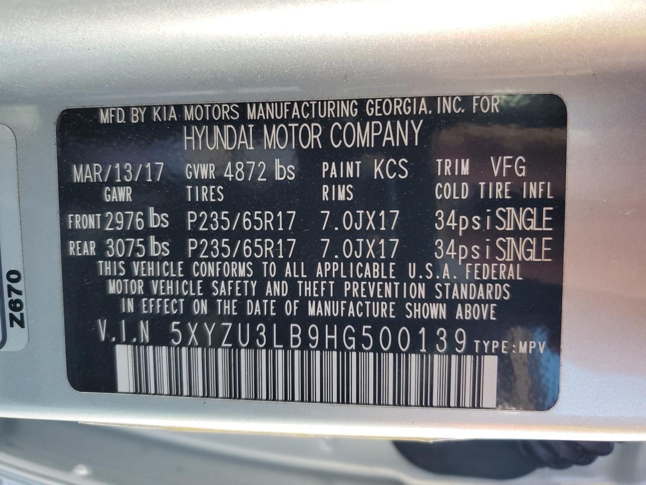 2017 Hyundai Santa Fe - Image 13