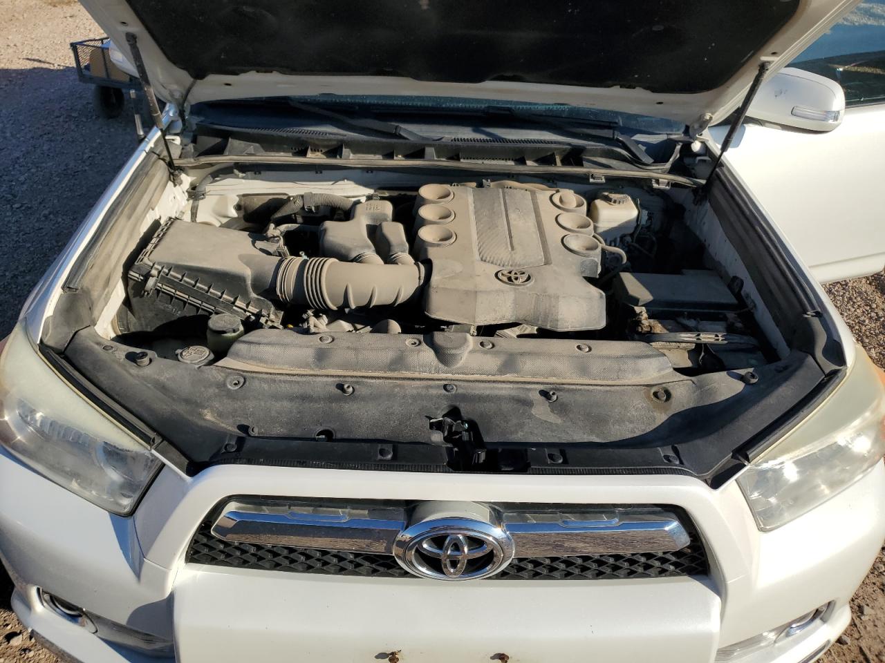 2011 Toyota 4Runner - Image 12