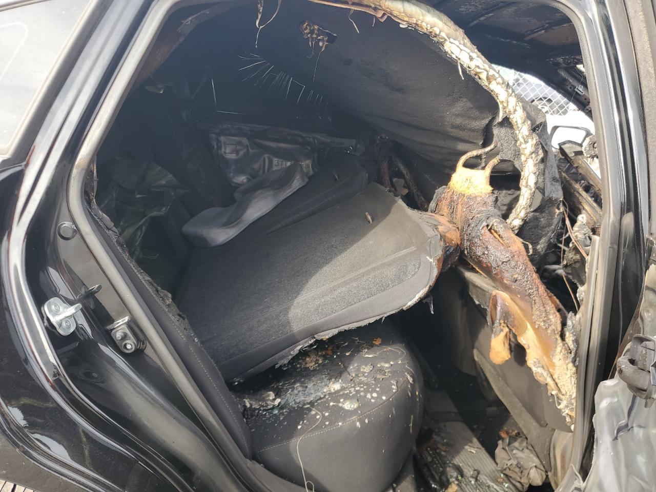 2017 Nissan Altima - Image 10