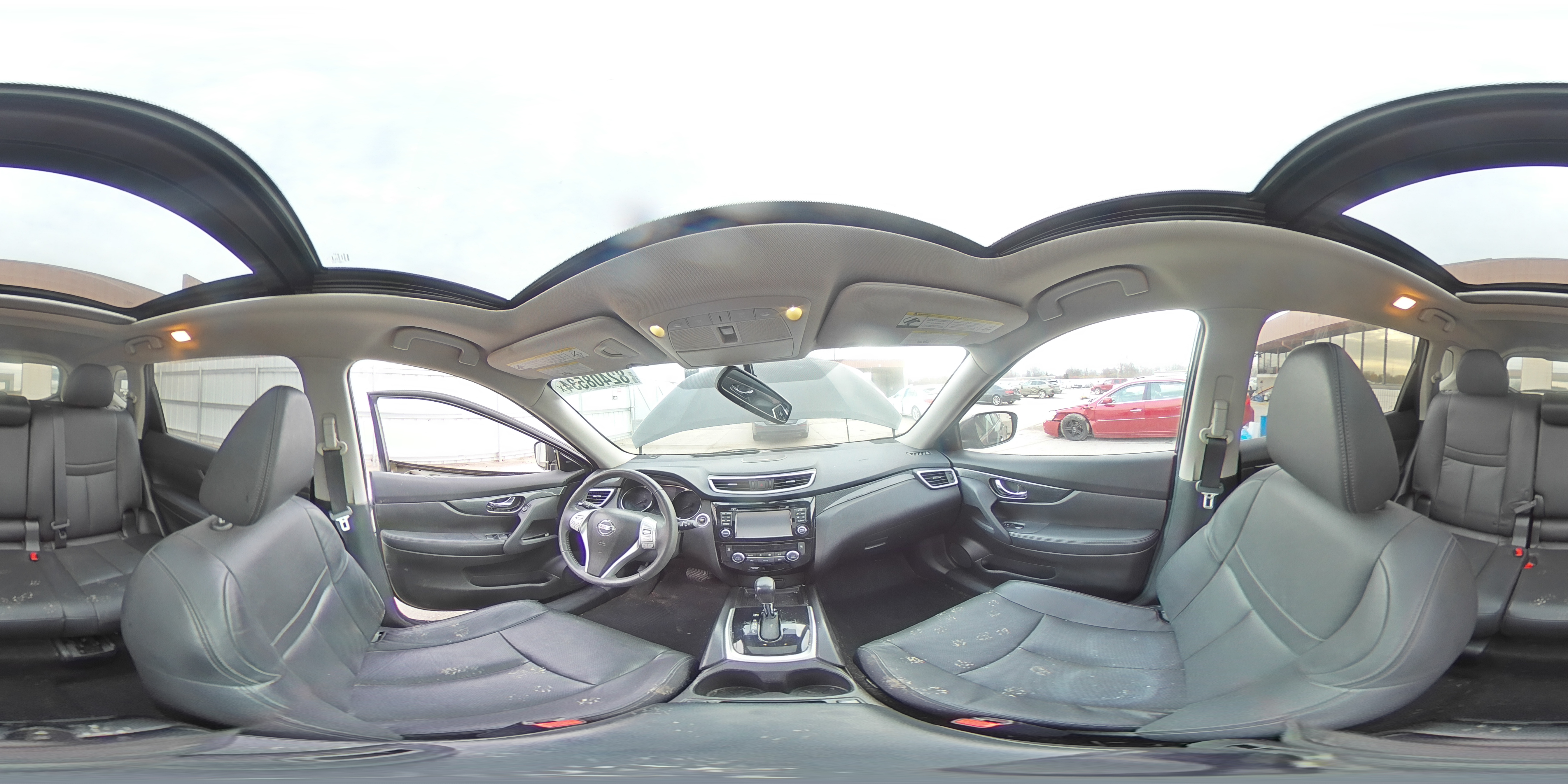 2015 Nissan Rogue - Image 14