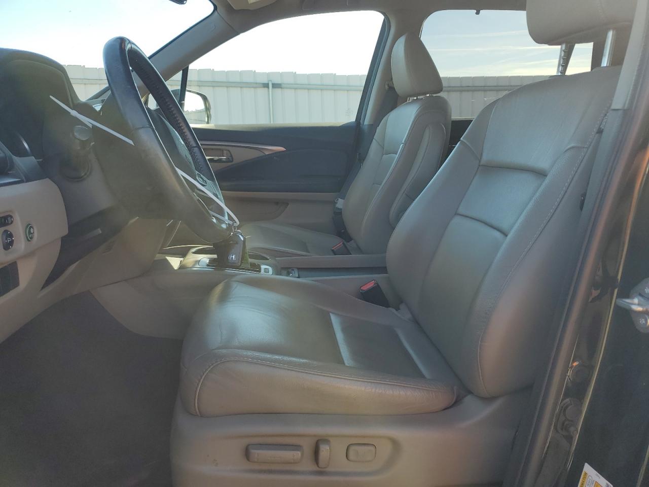 2020 Honda Pilot - Image 7
