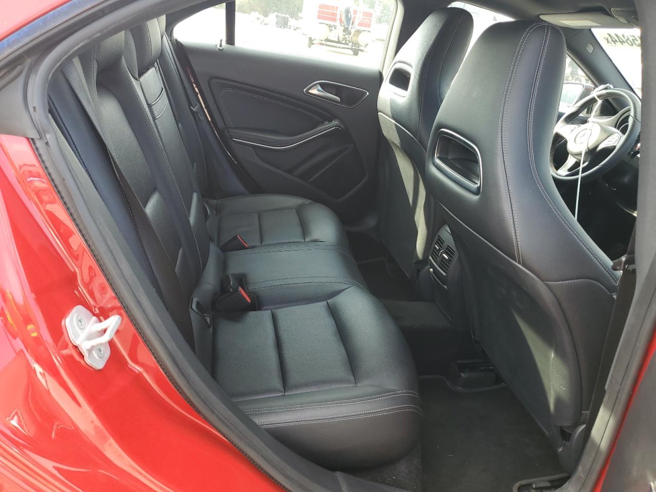 2018 Mercedes-Benz CLA-klasse - Image 10