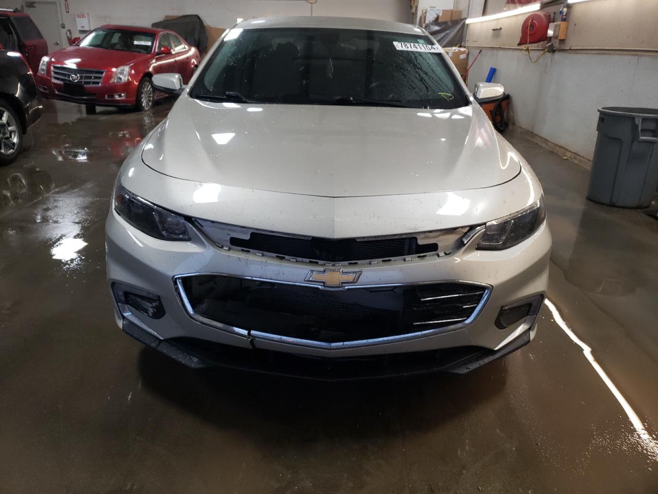 2016 Chevrolet Malibu - Image 5