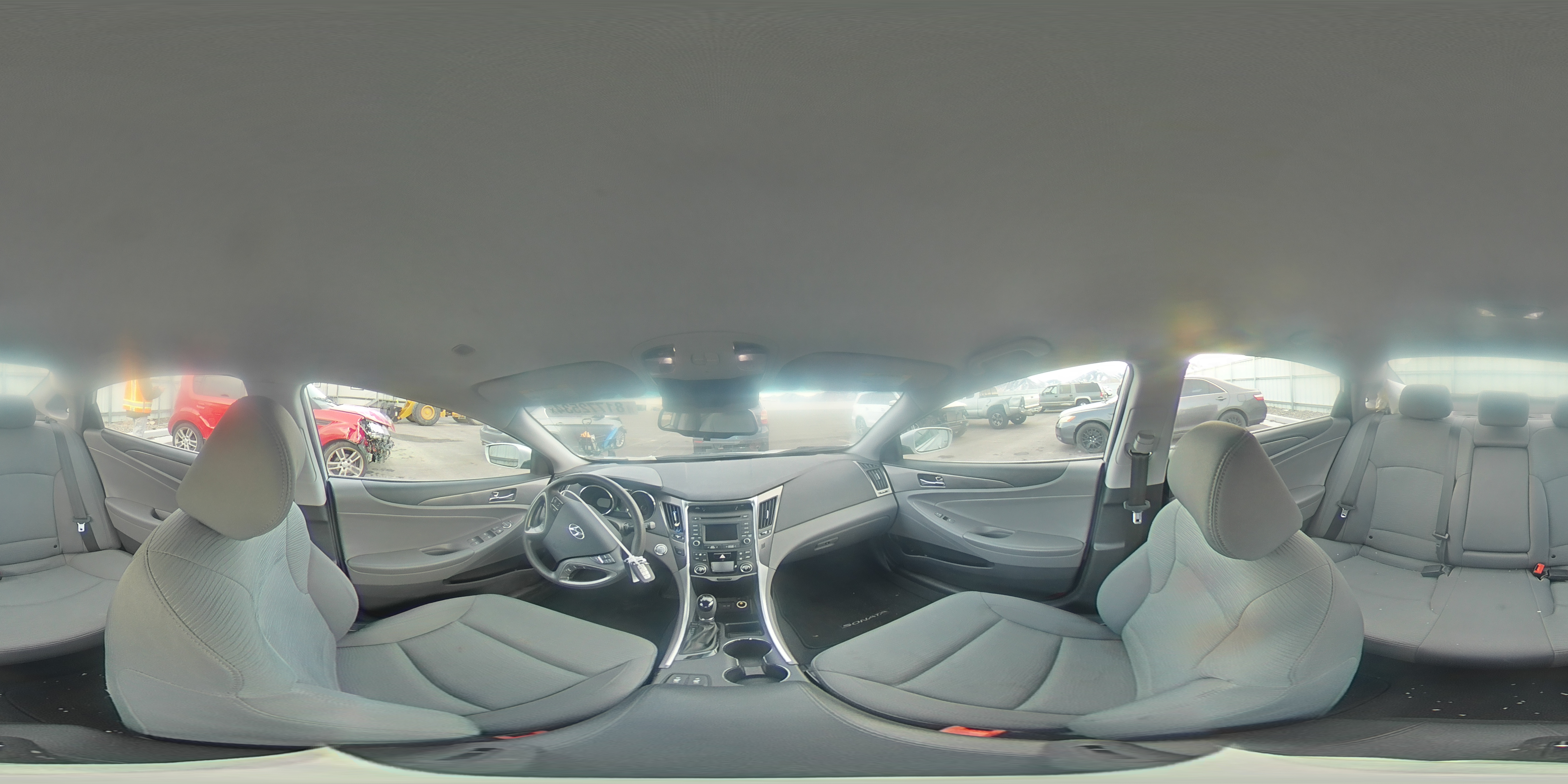 2015 Hyundai Sonata - Image 12