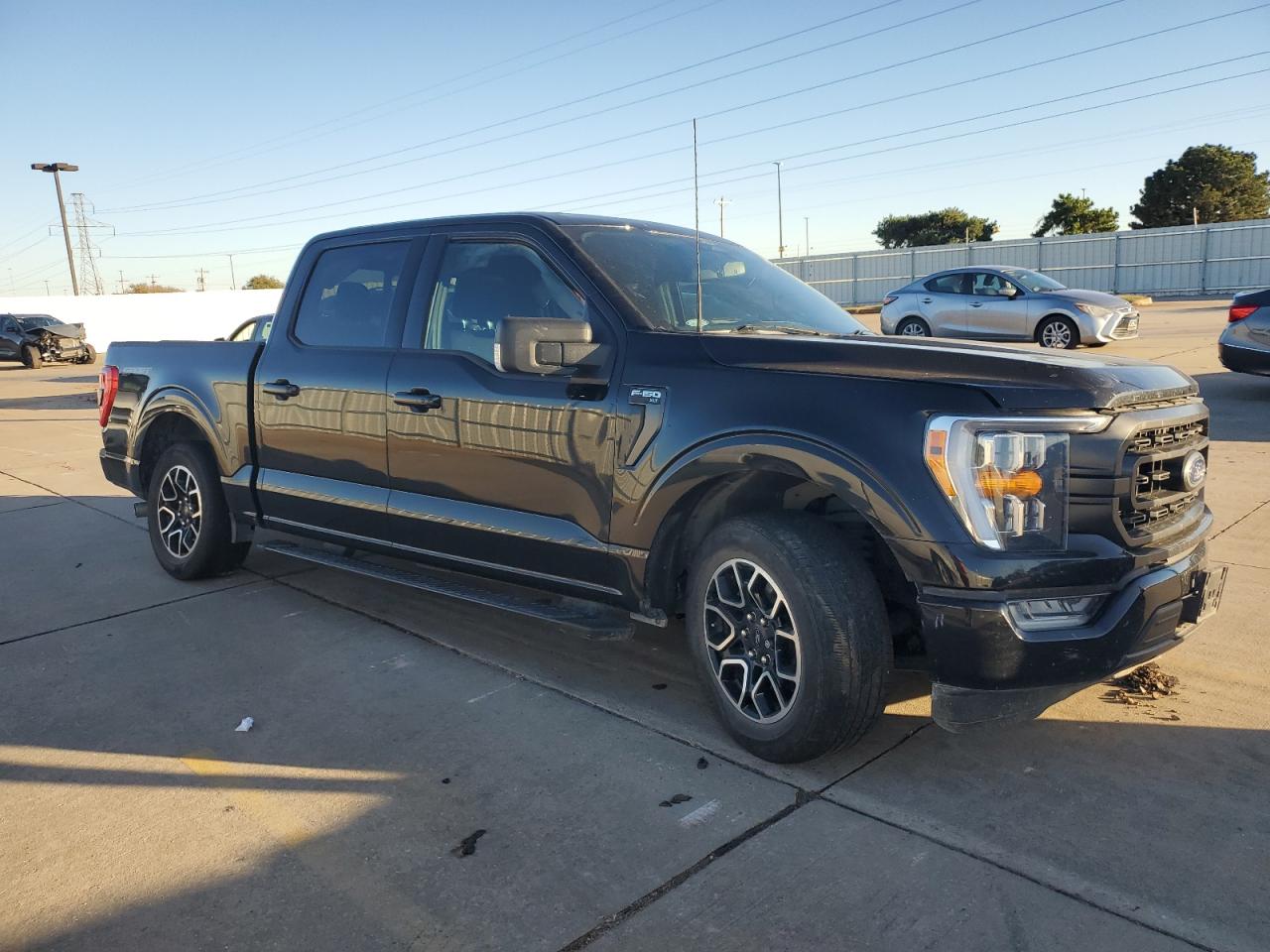 2022 Ford F-150 - Image 4