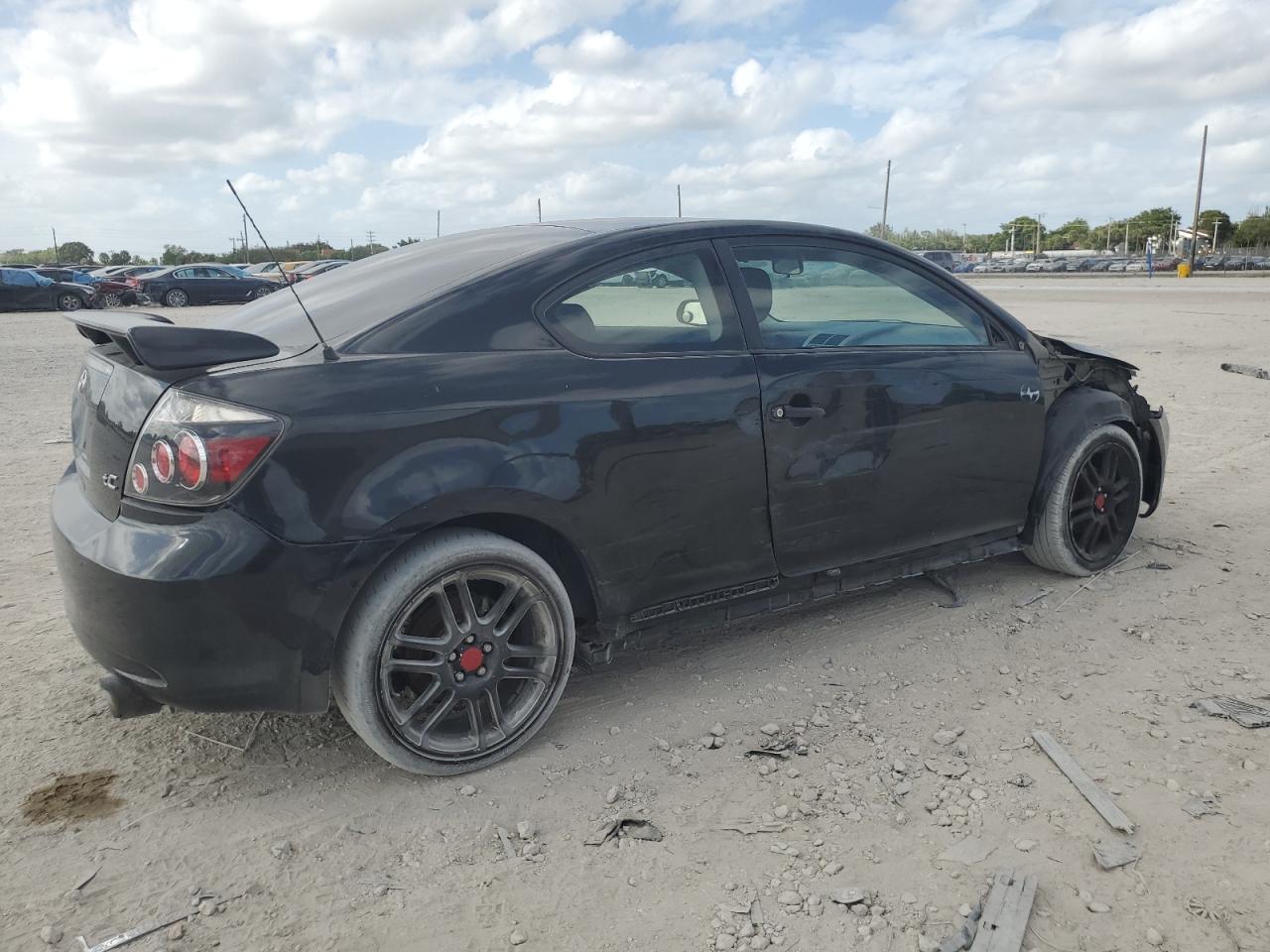 2010 Scion tC - Image 3