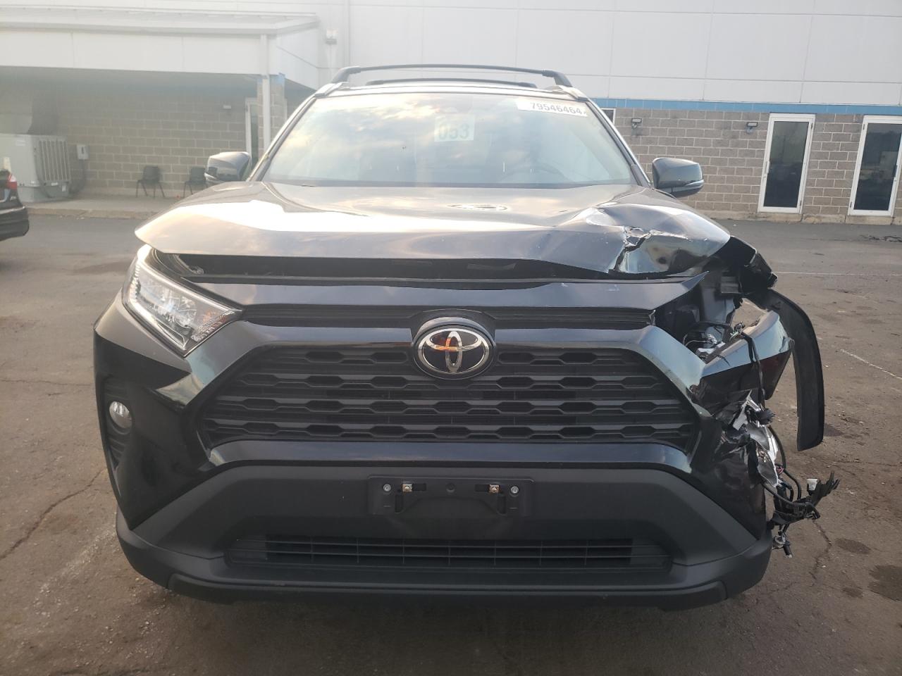 2021 Toyota RAV 4 - Image 5