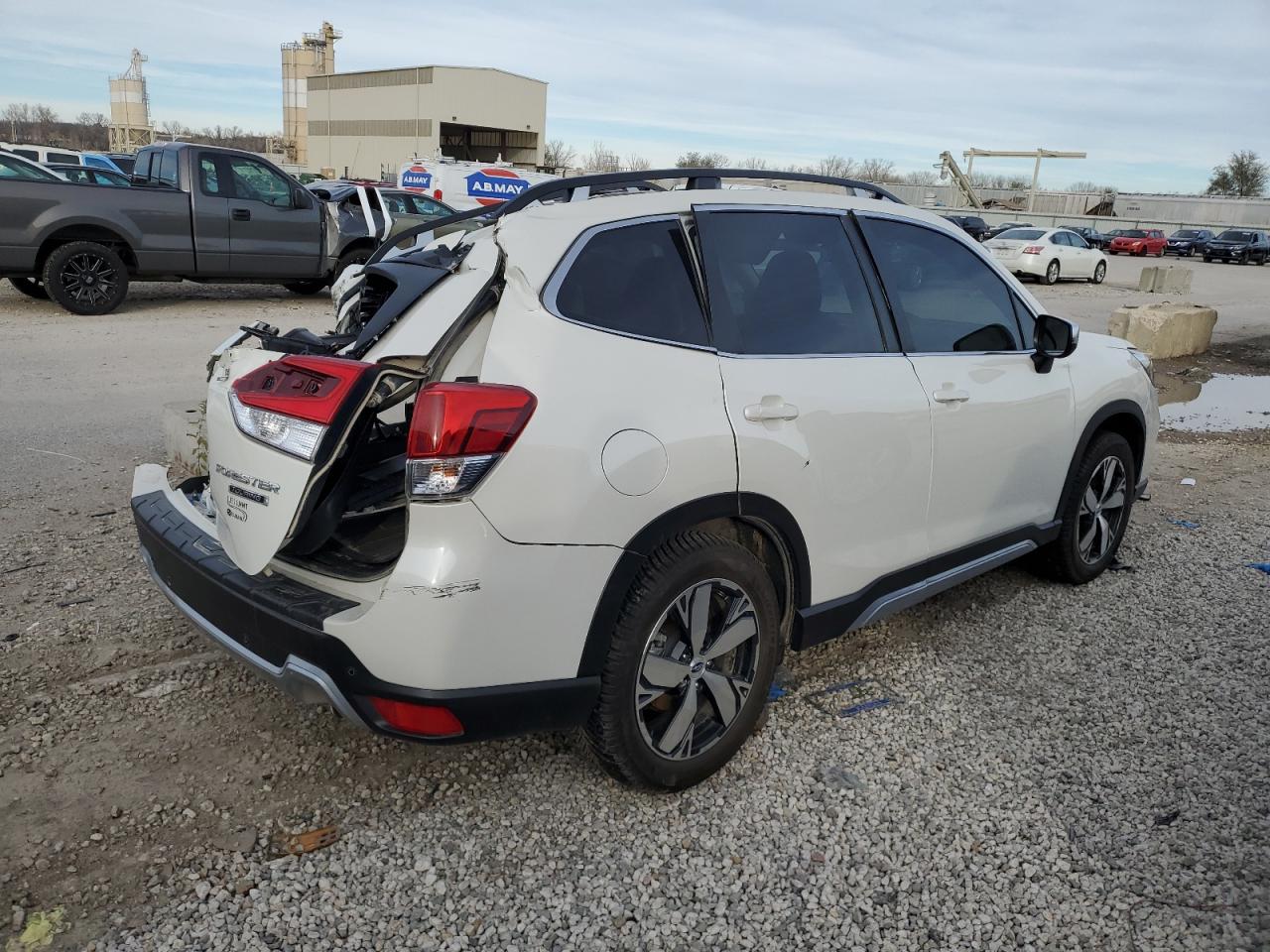2021 Subaru Forester - Image 3