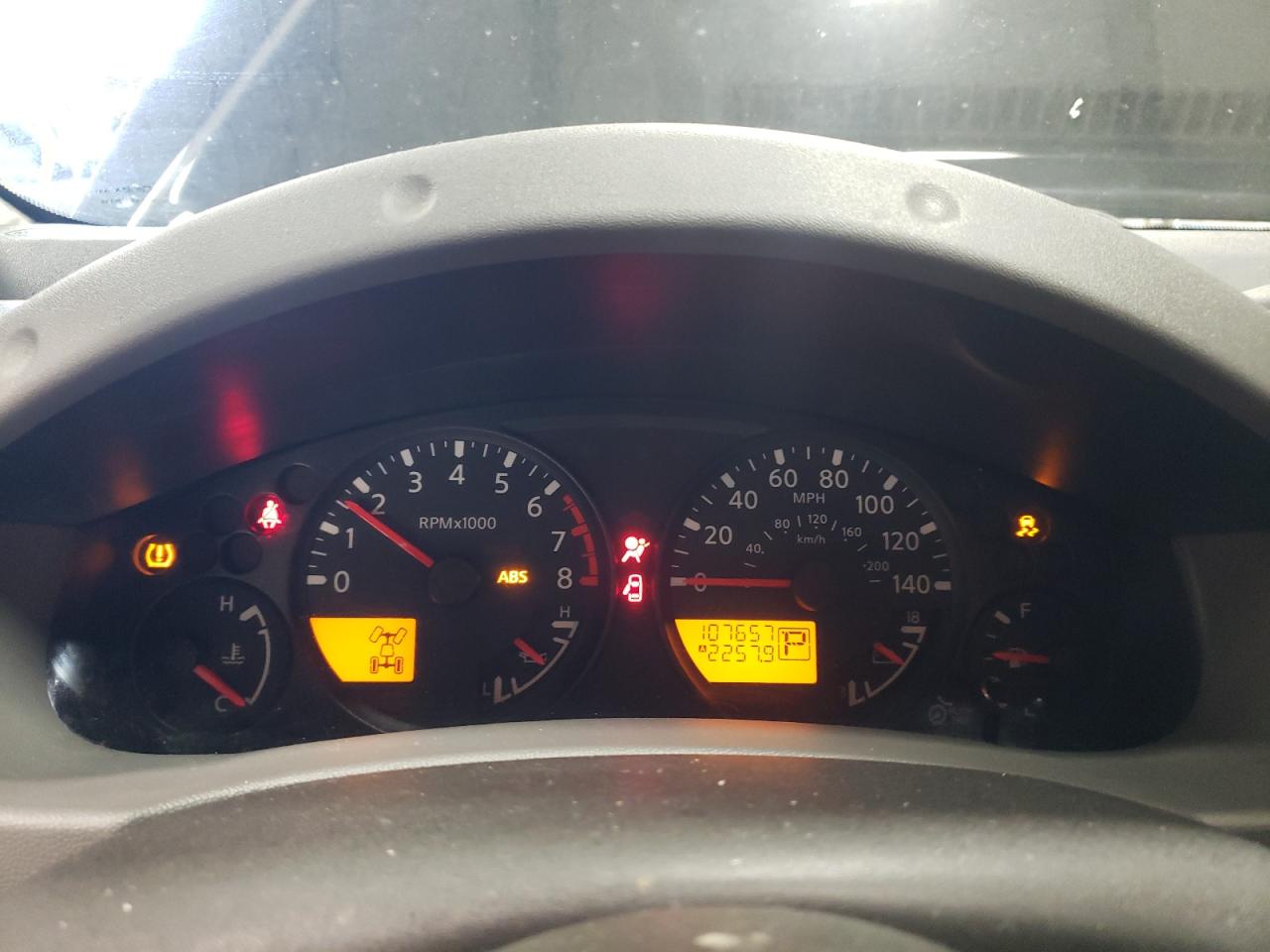 2015 Nissan XTerra - Image 9