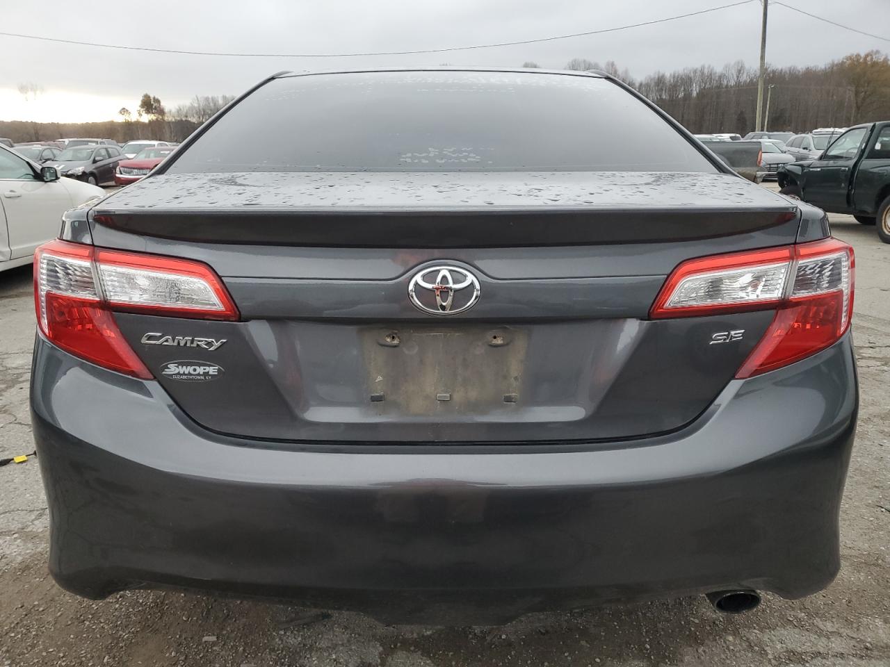 2012 Toyota Camry - Image 6