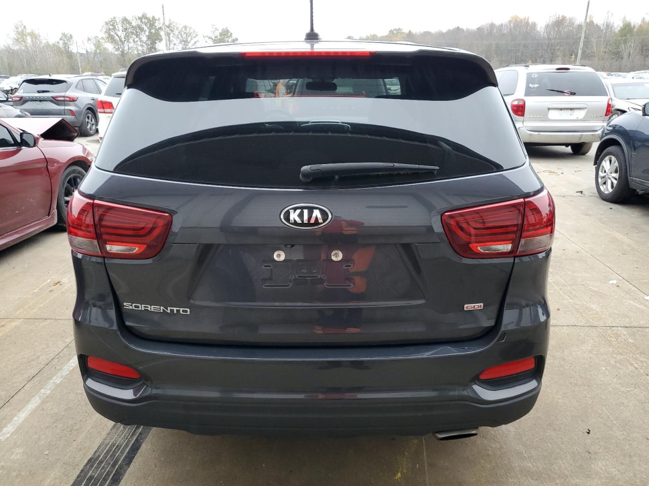 VIN 5XYPG4A32KG512463 2019 KIA SORENTO no.6