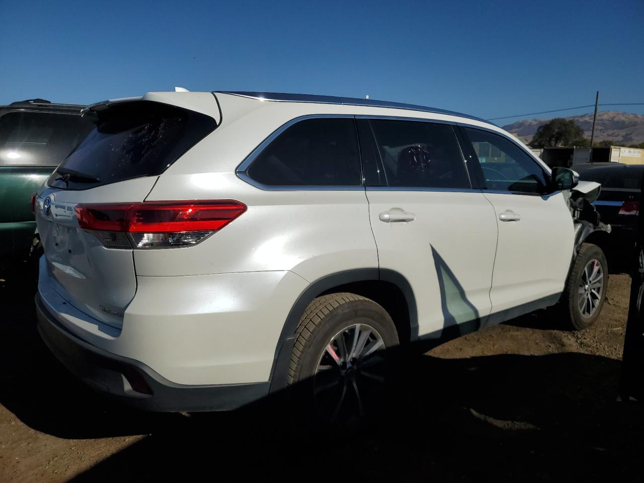 2019 Toyota Highlander Se VIN: 5TDJZRFH7KS605368 Lot: 79713414