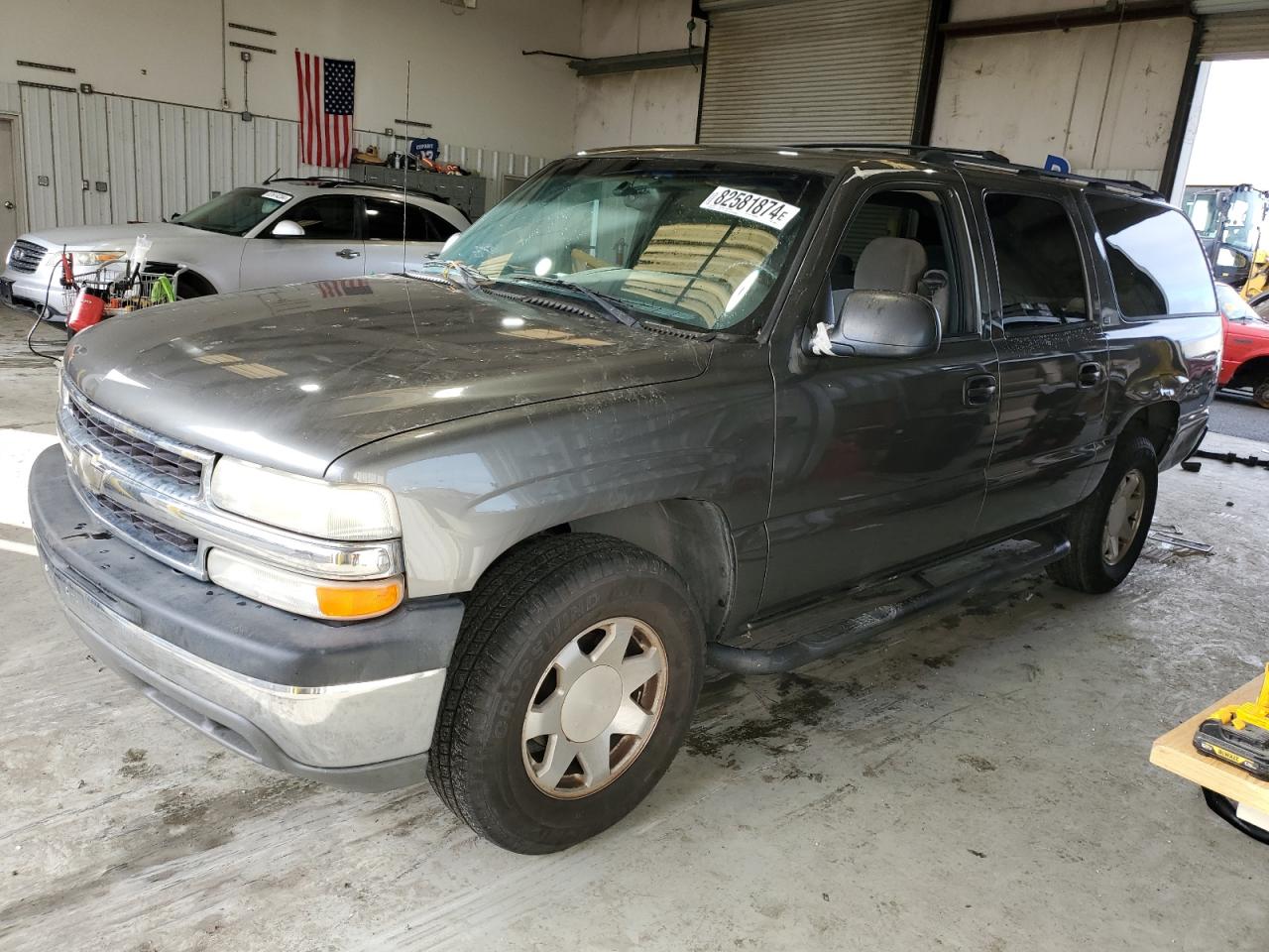 2001 Chevrolet Suburban - Image 1