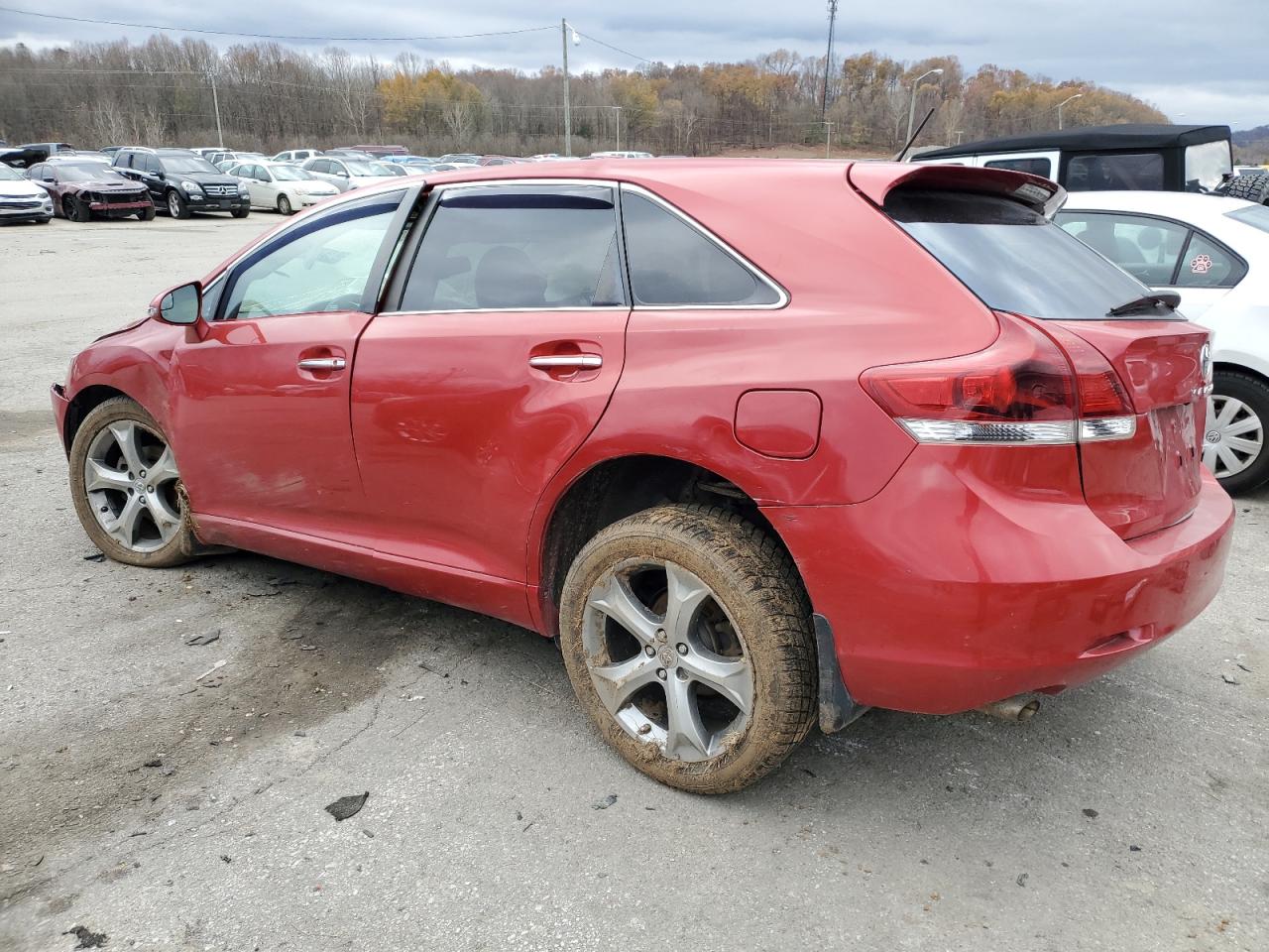 2013 Toyota Venza - Image 2