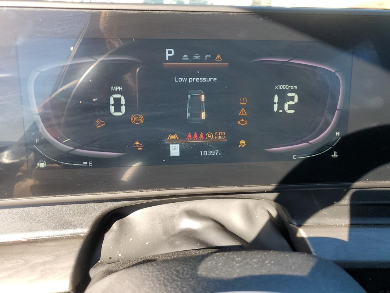 2023 Kia Sportage - Image 9